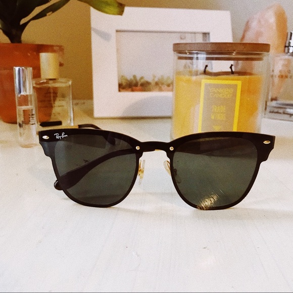 Raybans - Picture 2 of 4